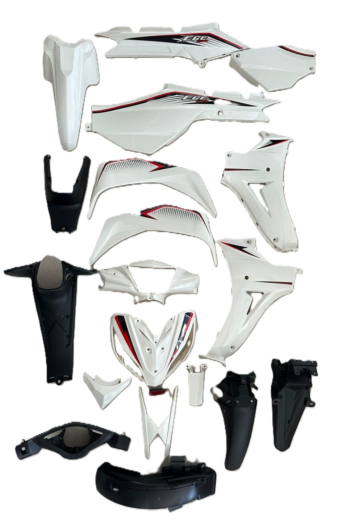 KAPORTA SETI BEYAZ KUBA EGE